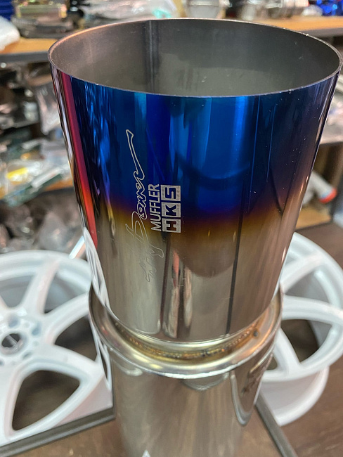 картинка Прямоточная банка HKS Style серии Jasma,D-63x114 мм с напылением магазин  StreetTuning 