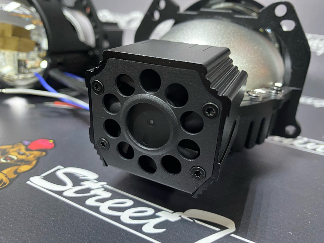 картинка Светодиодные линзы Sanvi A11 PRO, 3 дюйма магазин  StreetTuning 