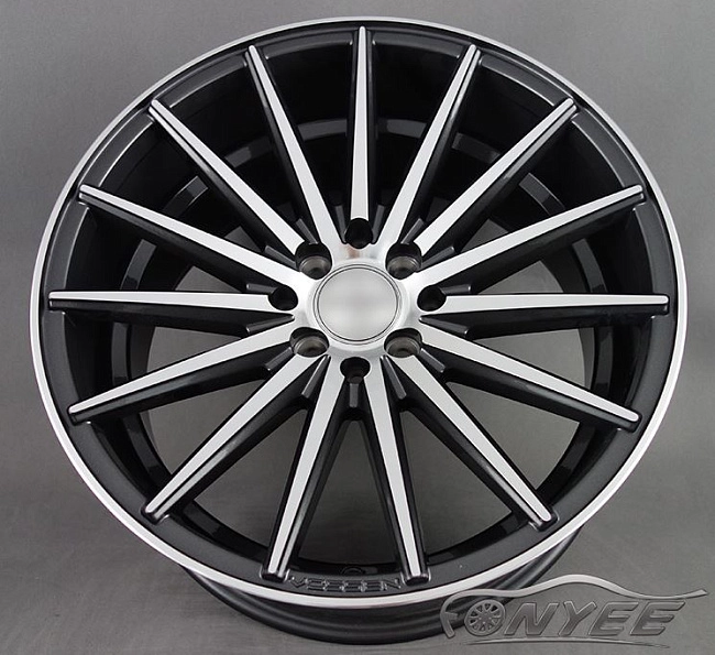 картинка Новые диски Vossen VFS2 Replica R17 4X114,3/4X100 ET35 J8,5 темно серый + серебро магазин  StreetTuning 