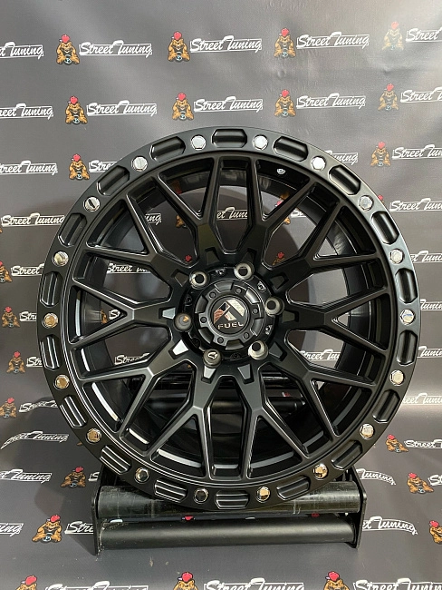 картинка Новые диски Fuel Off Road R18 J9 ET0 6x139.7 Black магазин  StreetTuning 