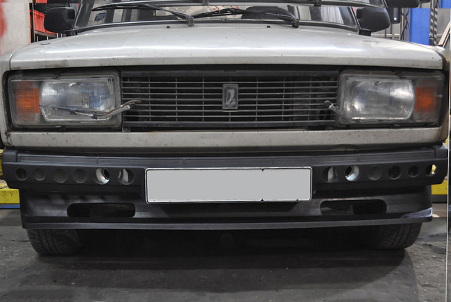 картинка Бампер передний BGRV Sport ВАЗ 2104/05/07 магазин  StreetTuning 
