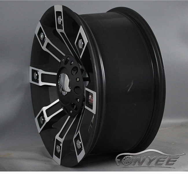 картинка Новые диски Metal Mulisha Series 13 R20 5X150-5X139,7 ET0 J9 черный мат + серебро магазин  StreetTuning 