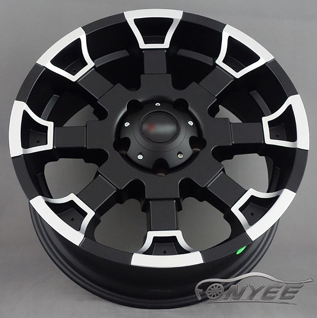 картинка Новые диски Future R17 5X114,3 ET25 J8 черный мат + серебро магазин  StreetTuning 