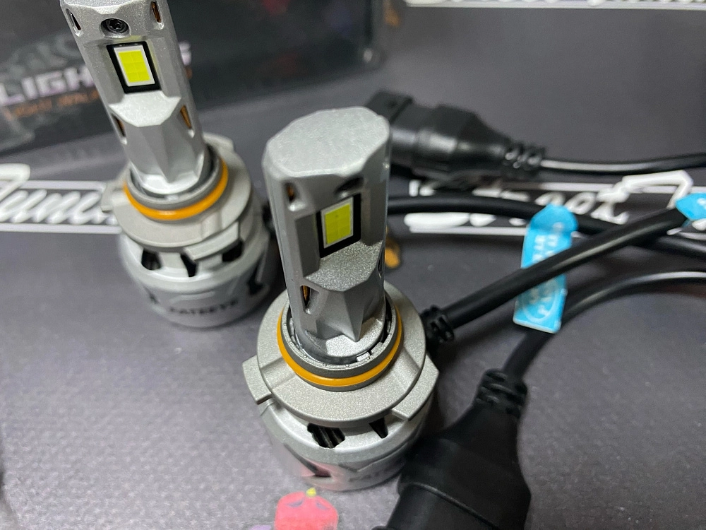 картинка Автомобильные светодиодные лампы FATEEYE F27 Led - HB3 6500к от магазина  StreetTuning