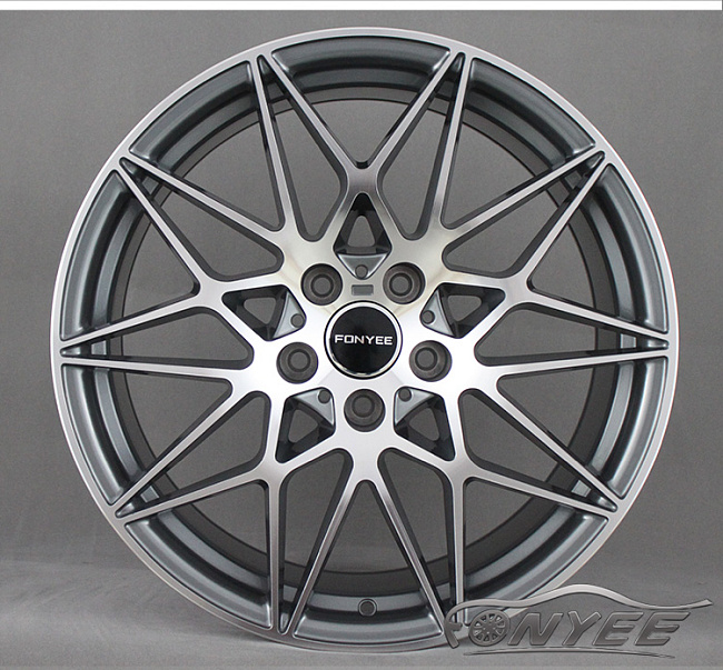 картинка Новые диски BMW AG MGT R19 5x120 ET25 J9,5 серый + серебро магазин  StreetTuning 