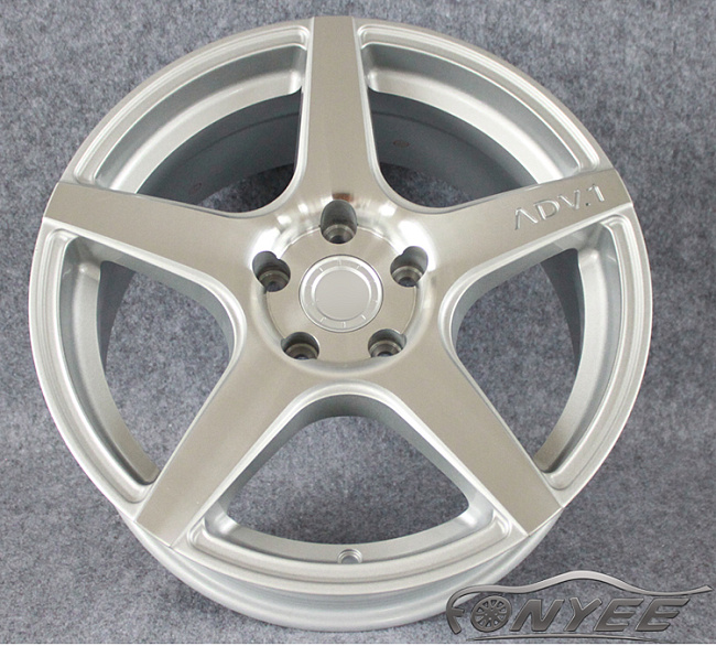 картинка Диски ADV.1 5 R17 J7,5 ET+35 5x120 серебро магазин  StreetTuning 