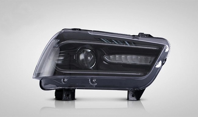 картинка Передние фары для Dodge Charger 2011-2014 г магазин  StreetTuning 