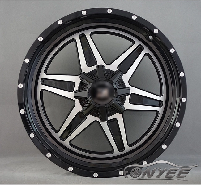 картинка Новые диски Mudder Xtreme XM317 R22 5х139.7/150 ET-12 J10 черный + серебро магазин  StreetTuning 