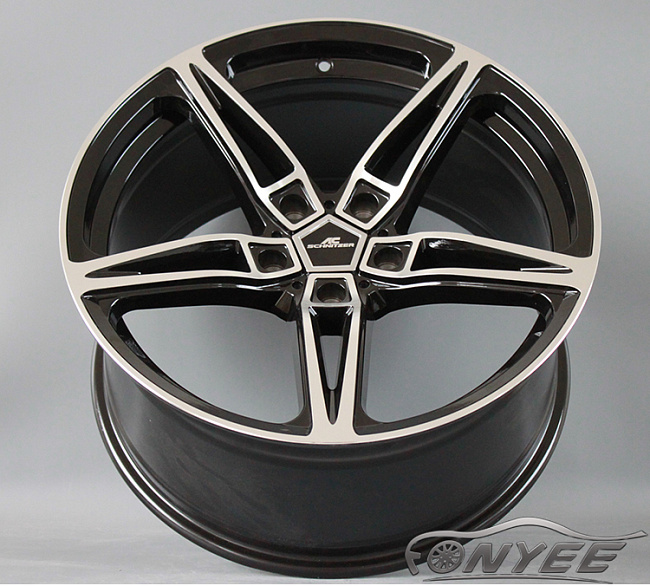 картинка Новые диски AC schnitzer AC1 R19 5X120 ET37 J9,5 черный глянец + серебро магазин  StreetTuning 