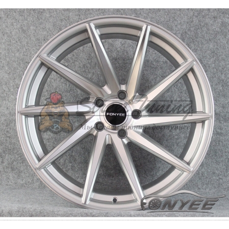 Новые диски Vossen CVT-L Replica R18 5X120 ET35 J9,5 серебристые