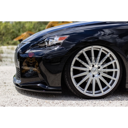 Новые диски Vossen VFS2 Replica R17 5X114,3 ET35 J8,5 серебро