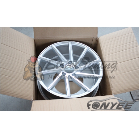 Новые диски Vossen CVT-R Replica R17 5X112 ET42 J7,5 серебро