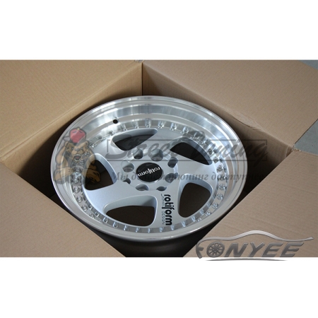 Новые диски Rotiform TMB Flat R17 4х100/114,3 ET30 J8 серебро + полированная полка