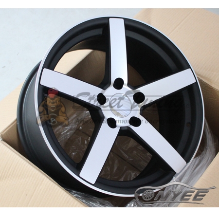 Новые диски Vossen CV3 Replica R18 5X120 ET25 J8,5 черный мат + серебро