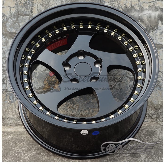 Новые диски Rotiform TMB Flat R18 5х114,3 ET30 J8,5 черный глянец + золотые болтики