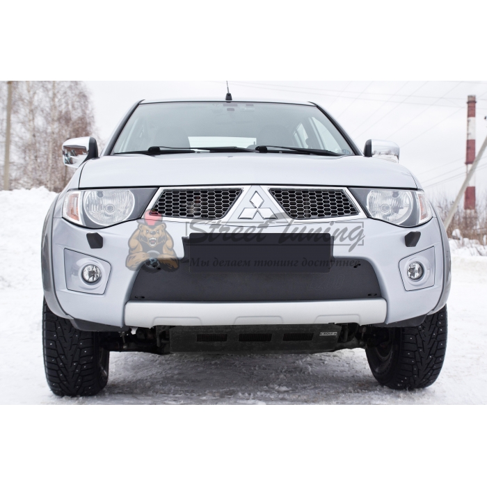 Mitsubishi L200 2014—2015 Зимняя заглушка решетки переднего бампера