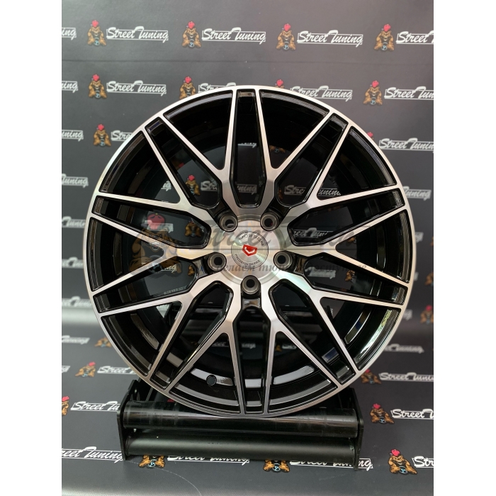 Новые диски Vossen HF-2 R18 J8.5 ET35 5x114.3 Black+Silver