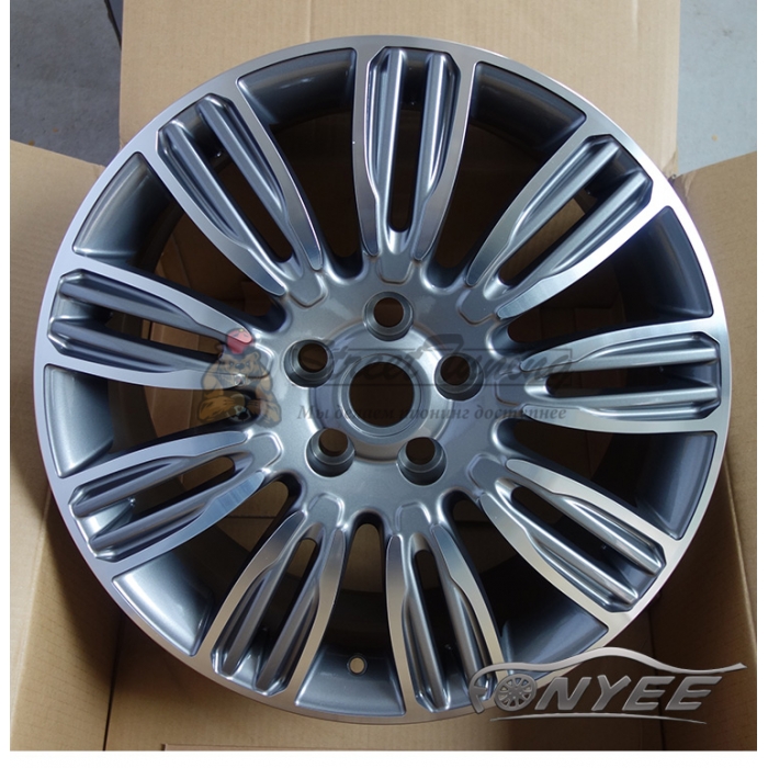 Новые диски RANGE ROVER VELAR R19 5x108 ET45 J8 серый + серебро