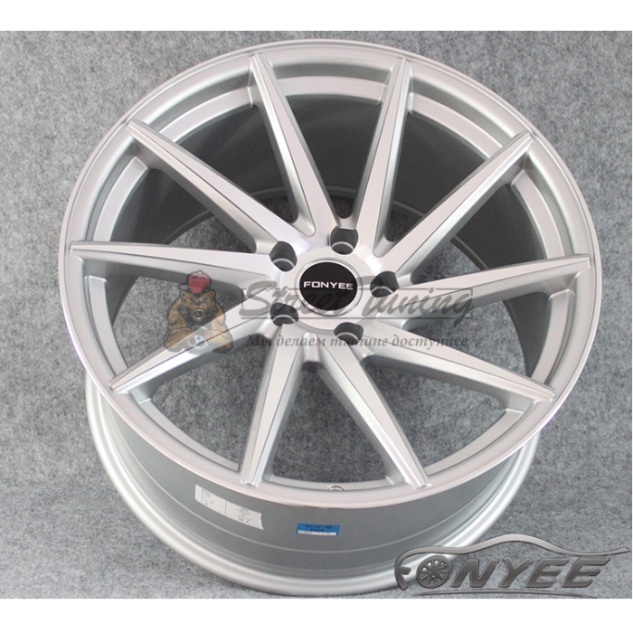 Новые диски Vossen CVT-L Replica R19 5X114,3 ET30 J9 серебристые