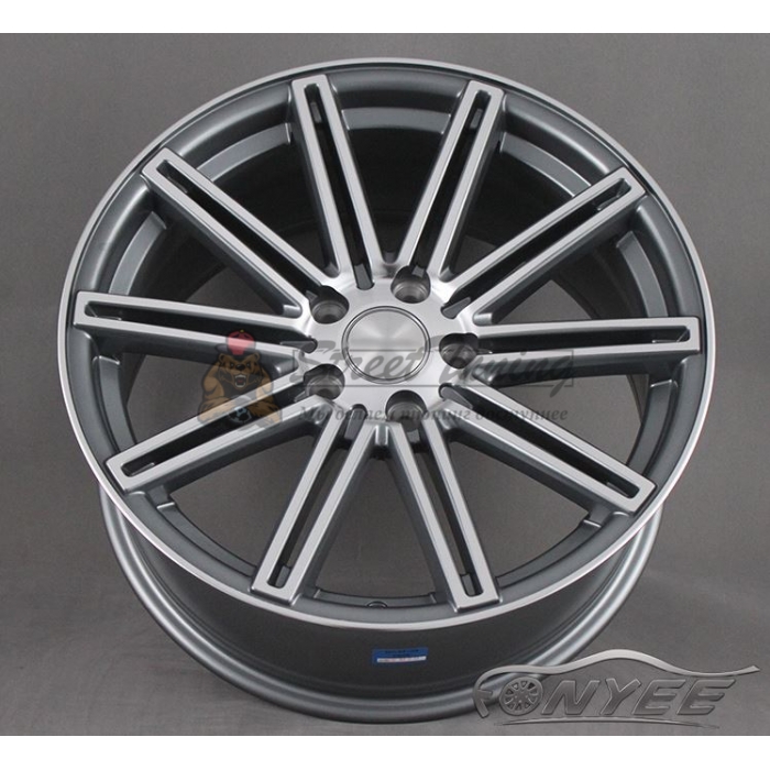 Новые диски Vossen CV4 Replica R18 5X114,3 ET38 J8 серый + серебро