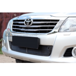 Toyota Hilux 2011-2013 Защитная сетка решетки переднего бампера
