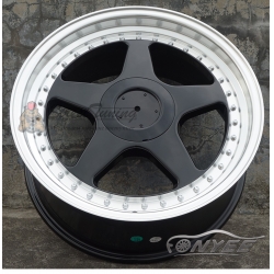 Новые диски OZ Racing Futura R18 5x112-5x120 ET35 J8 черные + серебро