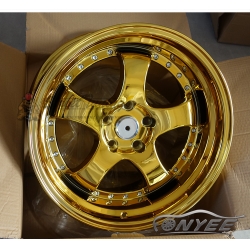 Новые диски JNC 017 R18 5X114,3 ET25 J9,5 хром золото