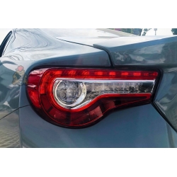 Задние светодиодные фонари для Toyota GT 86 2012-2016