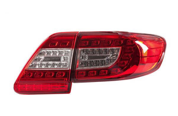 картинка Задние фонари для Toyota Corolla 2011-2013 г прозрачные магазин  StreetTuning 