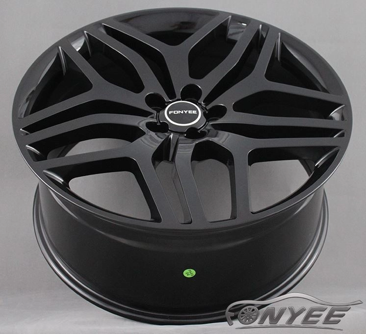 картинка Новые диски Range Rover Evoque Wheels R22 5x120 ET48 J9,5 черный глянец от магазина  StreetTuning