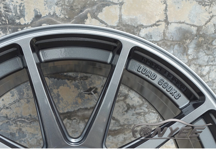 картинка Новые диски XXR 527 Replica R18 5x112-5x114,3 ET35 J8,5 мокрый асфальт от магазина  StreetTuning