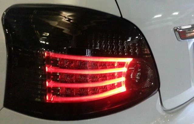 картинка Задние светодиодные фонари для TOYOTA VIOS 2008-2013 магазин  StreetTuning 