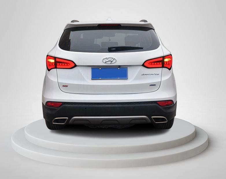 картинка Задние фары для Hyundai Santafe 2013-2015 от магазина  StreetTuning