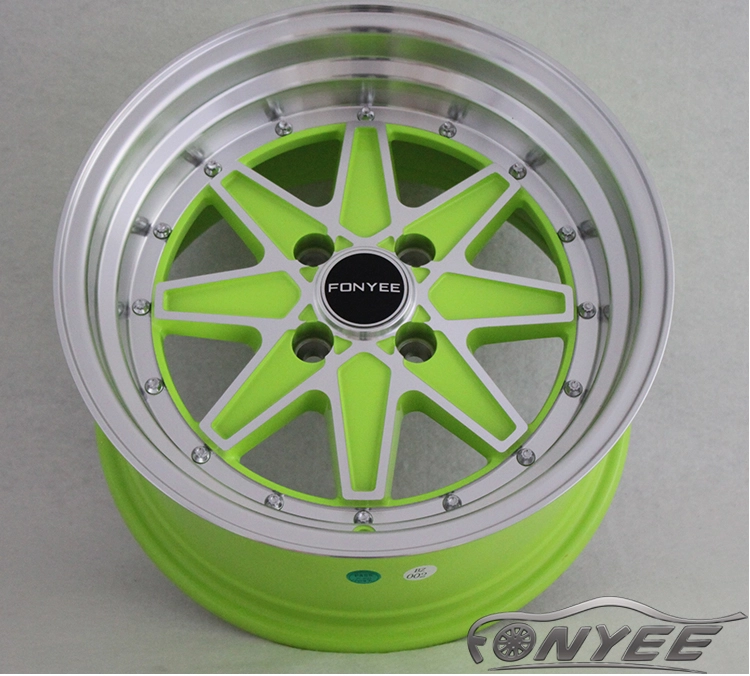 картинка Новые диски SSR Jilba Racing R15 4X100 ET20 J8,25 зеленый + серебро от магазина  StreetTuning