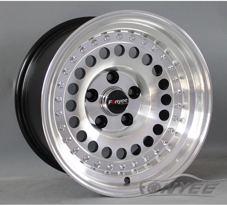 картинка Новые диски Raguna D-Force AKRO R15 6X139,7 ET-15 J8,5 серебро от магазина  StreetTuning