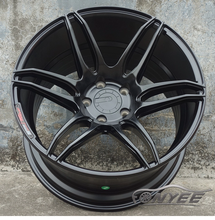 картинка Новые диски Cosmis Racing R18 5x114,3 ET28 J10,5 черные от магазина  StreetTuning