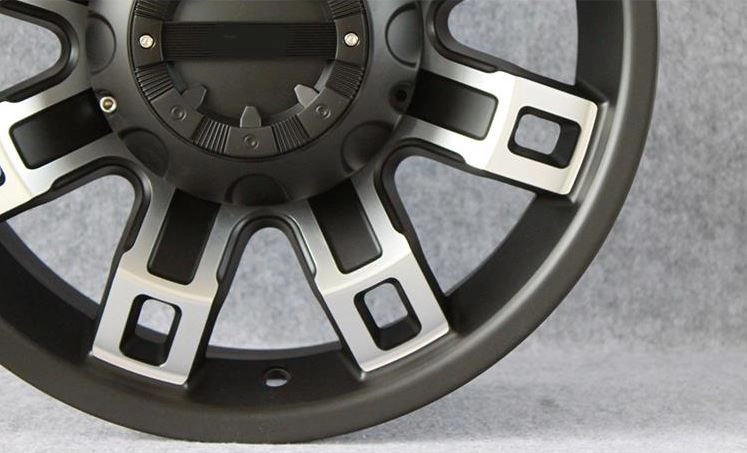 картинка Новые диски Blazn R18 5X150-139,7 ET-6 J9 черные + серебро от магазина  StreetTuning