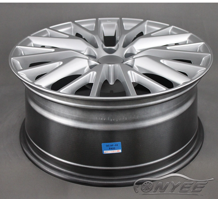 картинка Новые диски Lexus style 127 R18 5x114,3 ET32 J8 серебро от магазина  StreetTuning