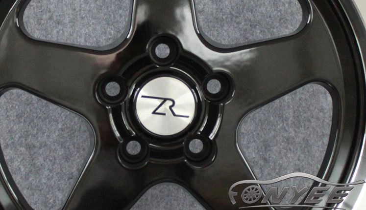 картинка Новые диски ZR R17 5x114,3 ET20 J10 черные + полированная полка от магазина  StreetTuning
