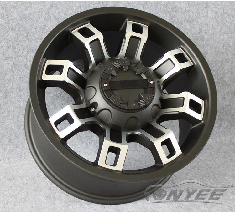 картинка Новые диски Blazn R18 5X150-139,7 ET-6 J9 черные + серебро от магазина  StreetTuning