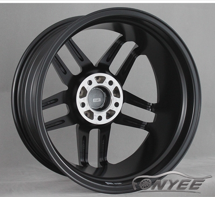 картинка Новые диски AC Schnitzer Type VIII R18 5X114,3 ET45 J8 черный + серебро от магазина  StreetTuning