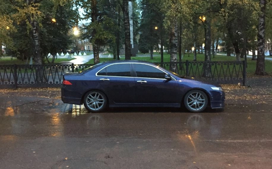 картинка Пружины подвески для Honda Accord 7 -50 задние от магазина  StreetTuning