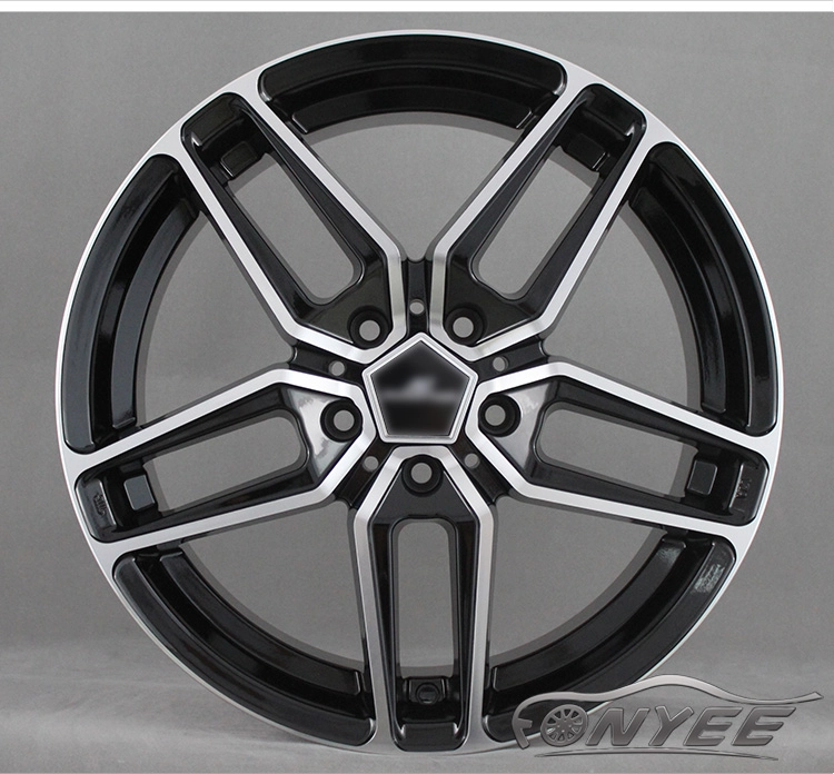 картинка Новые диски AC Schnitzer Type VIII R18 5X114,3 ET45 J8 черный + серебро от магазина  StreetTuning