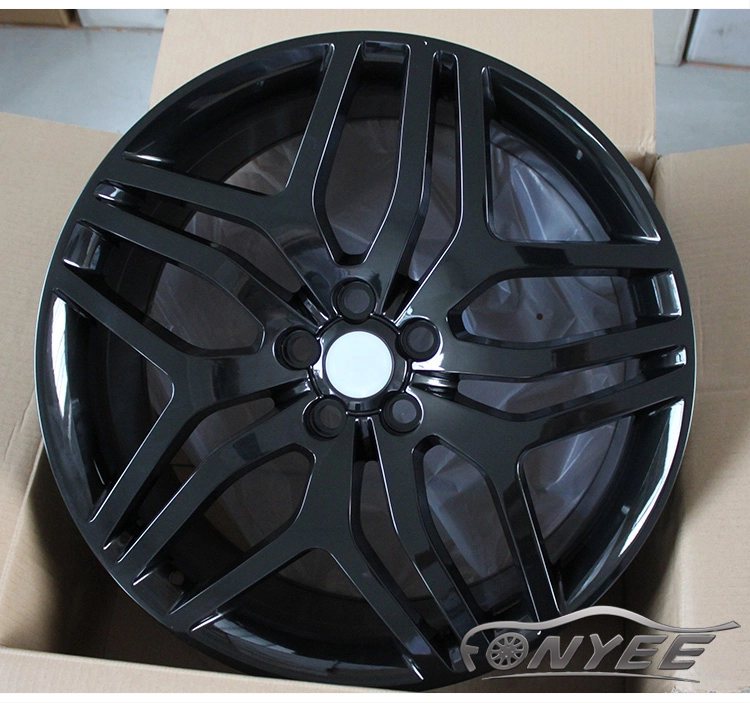 картинка Новые диски Range Rover Evoque Wheels R20 5x108 ET45 J8,5 черный глянец от магазина  StreetTuning
