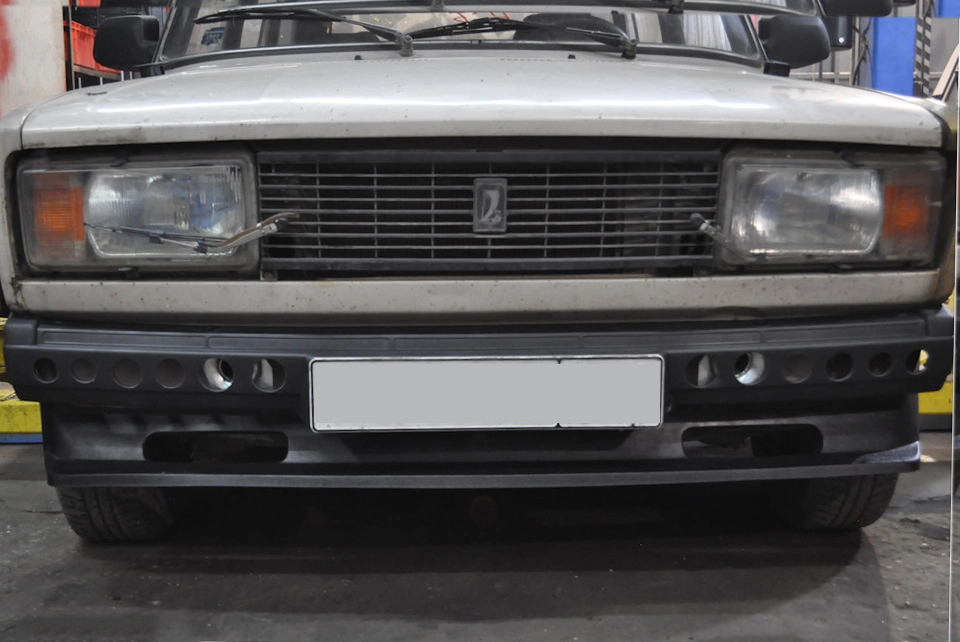 картинка Бампер передний BGRV Sport ВАЗ 2104/05/07 от магазина  StreetTuning